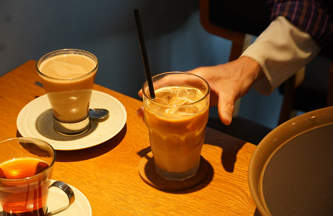 カフェスタッフからプロのバリスタへ